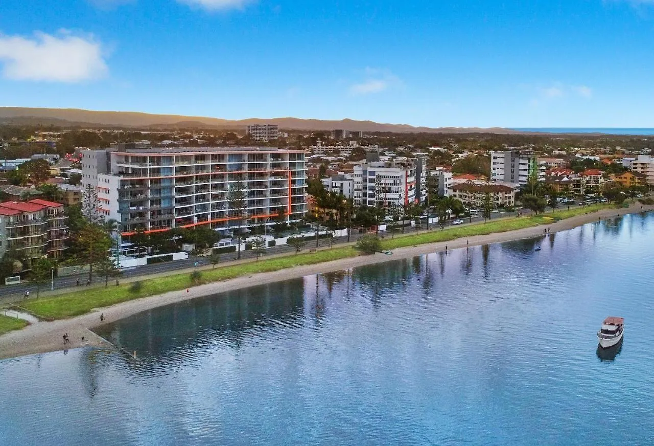 Silvershore Apartments On The Broadwater Gold Coast Australia