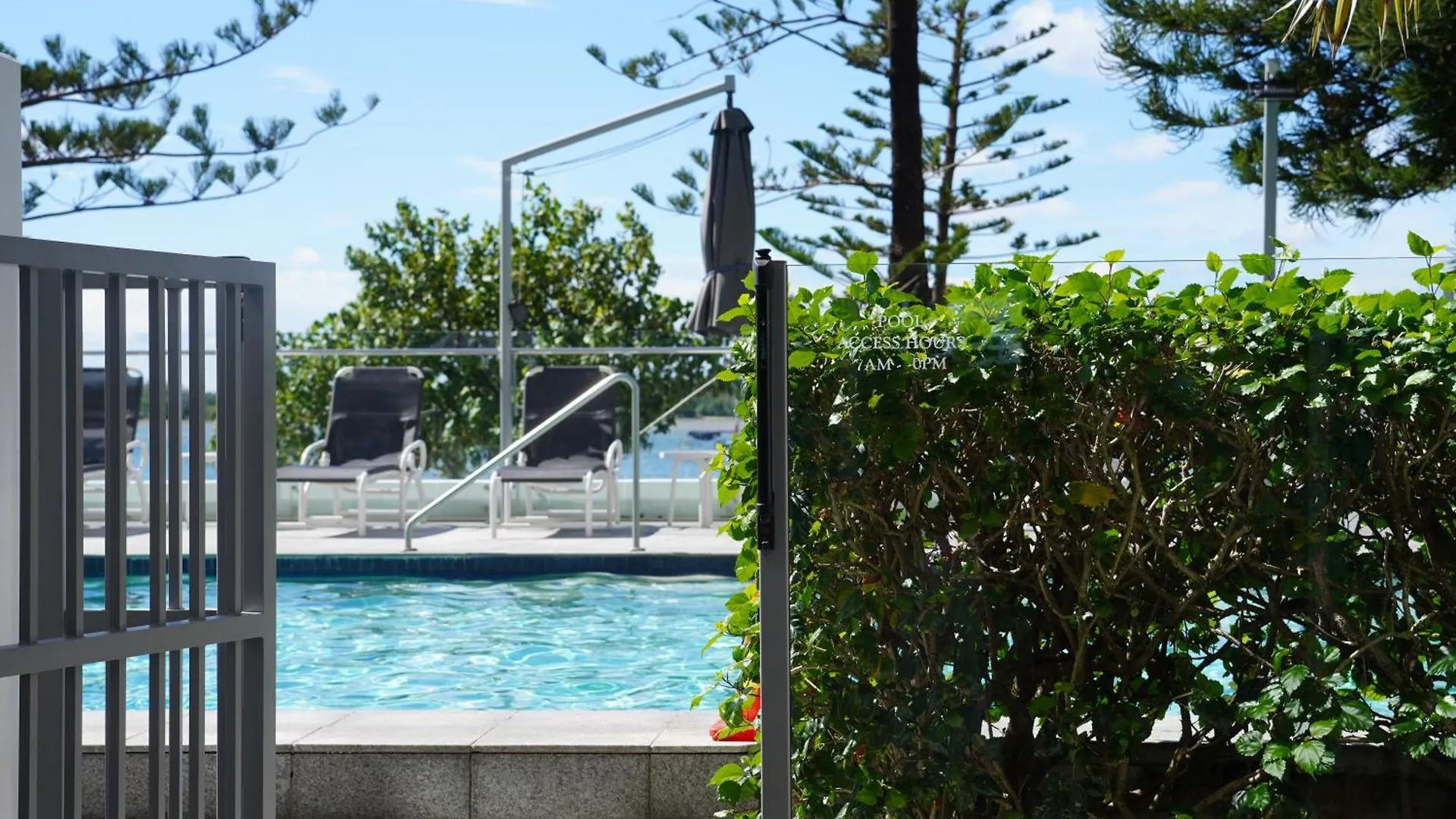 **** Aparthotel Silvershore Apartments On The Broadwater Gold Coast Australien