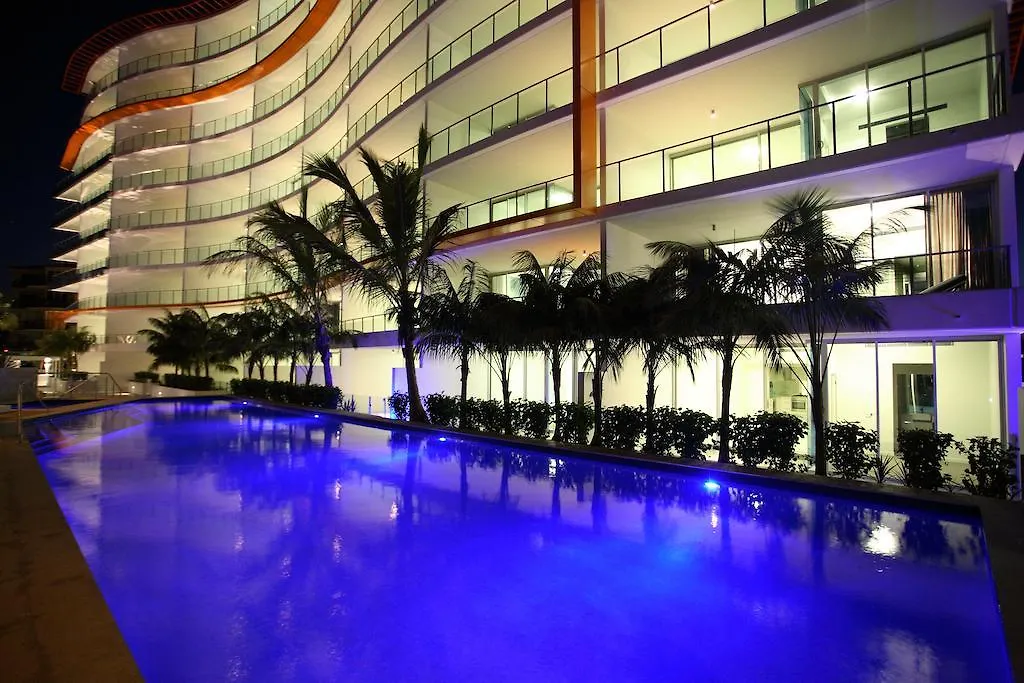 Silvershore Apartments On The Broadwater Gold Coast Aparthotel