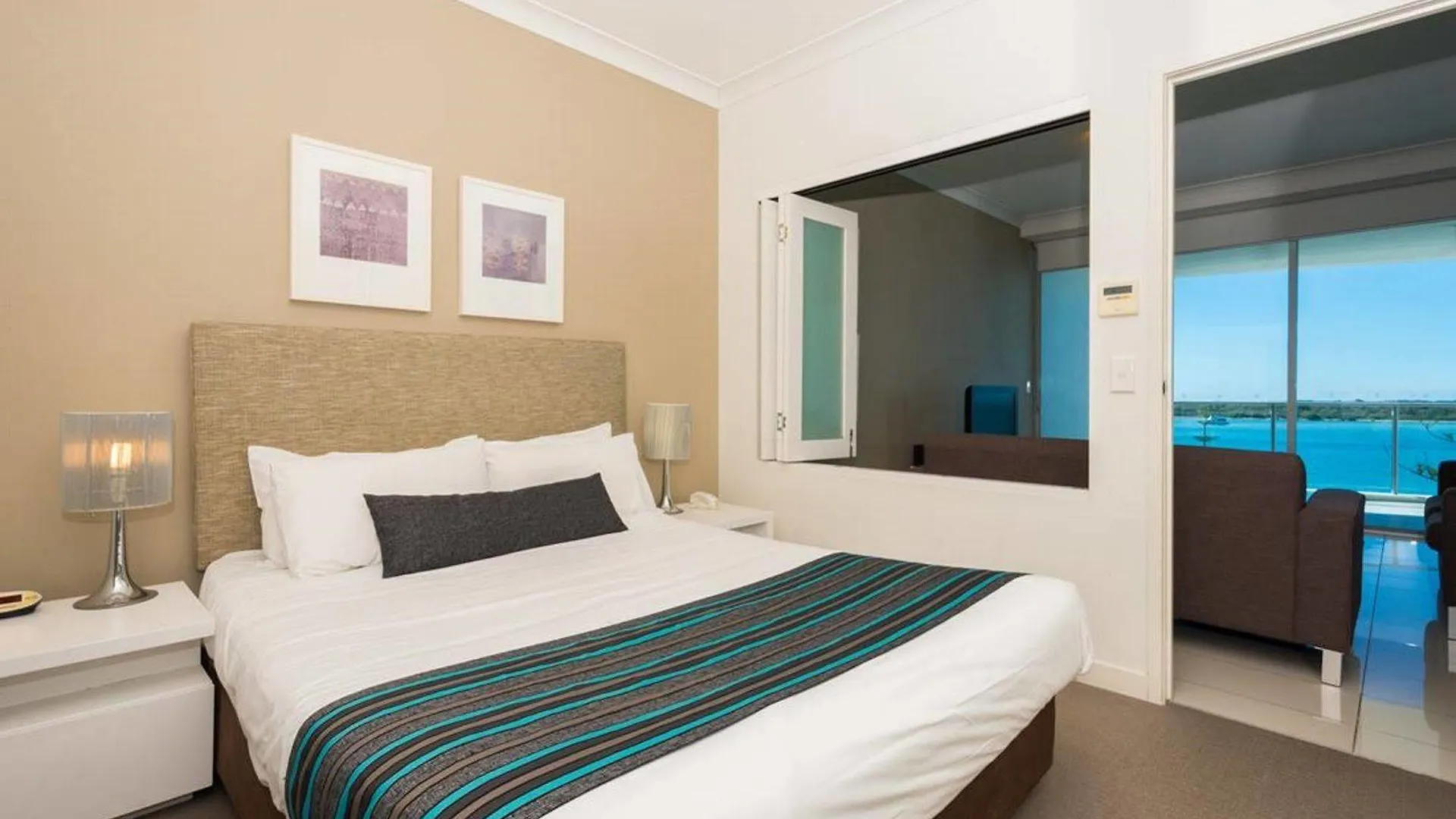 Aparthotel Silvershore Apartments On The Broadwater Gold Coast