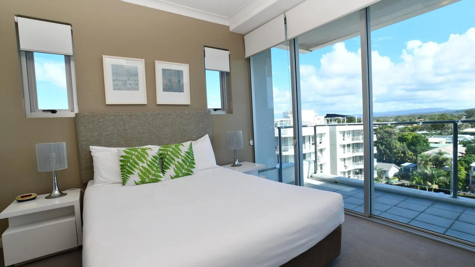 Silvershore Apartments On The Broadwater Gold Coast Australien